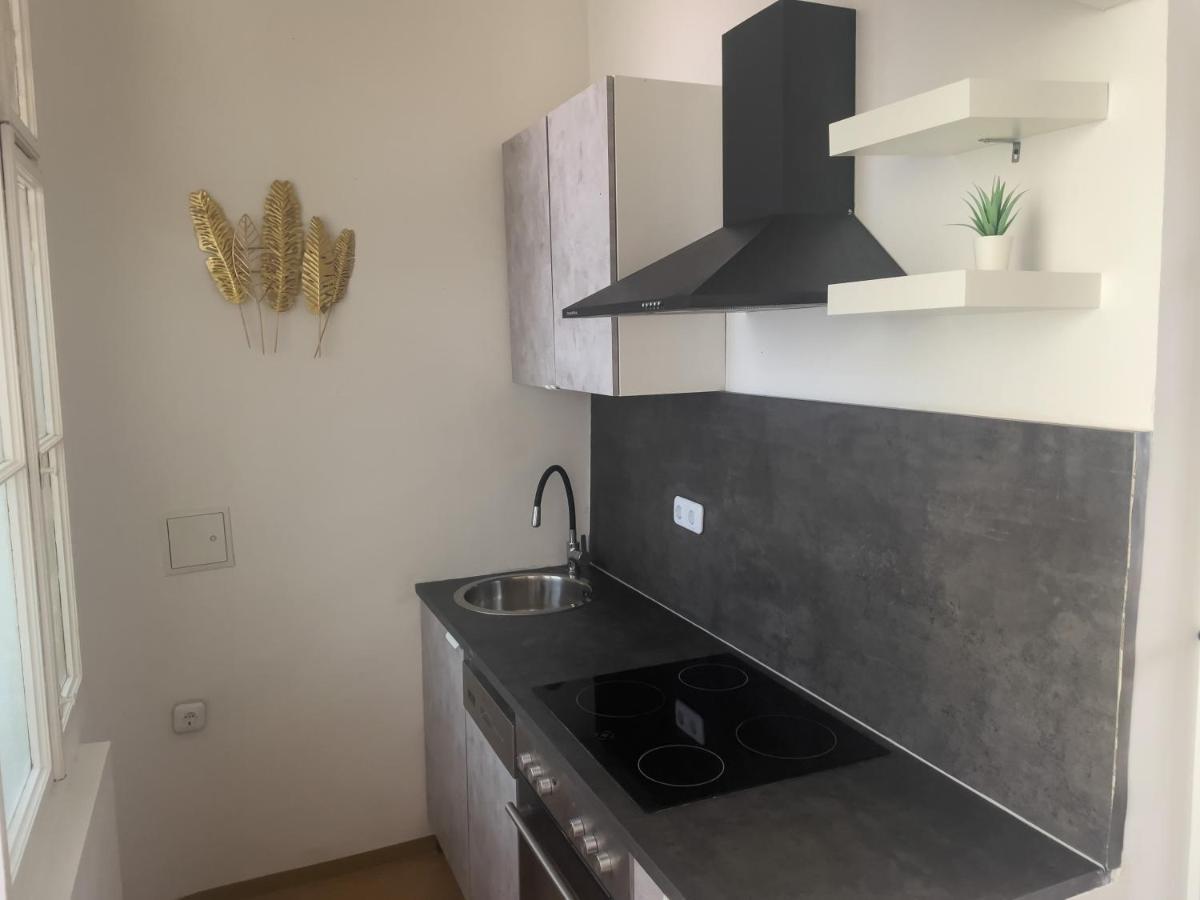 Apartament Sunny Studio Near Central Station Wiedeń Zewnętrze zdjęcie